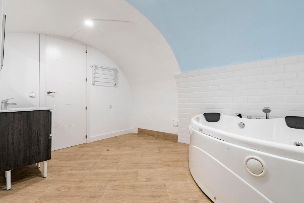 El Triangulo Del Arte - Jacuzzi Apartamento Madri Exterior foto